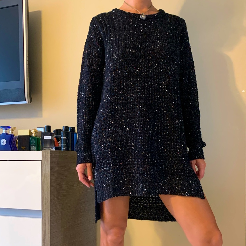 AMARA REYA SWEATER / DRESS WITH SLITS